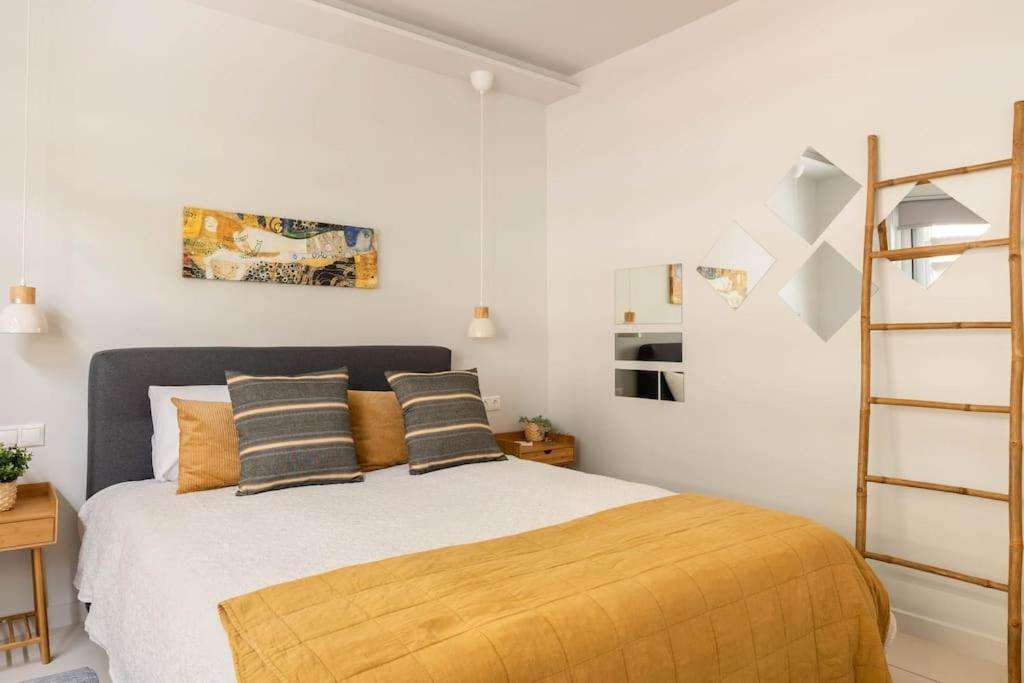New Amazinglarge Luxury 4Br Suite/1Min Toacropolis アテネ エクステリア 写真